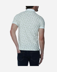 Polo En Tejido Pique Estampado Floral Olivo En Fondo Claro